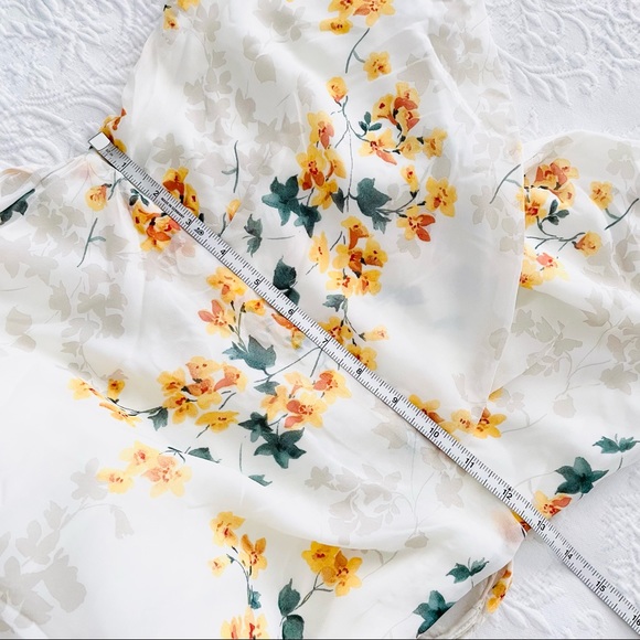 NWOT Lulus Shadow Blooms Cream Floral Print Ruffled Maxi Dress XS Small - Picture 15 of 16